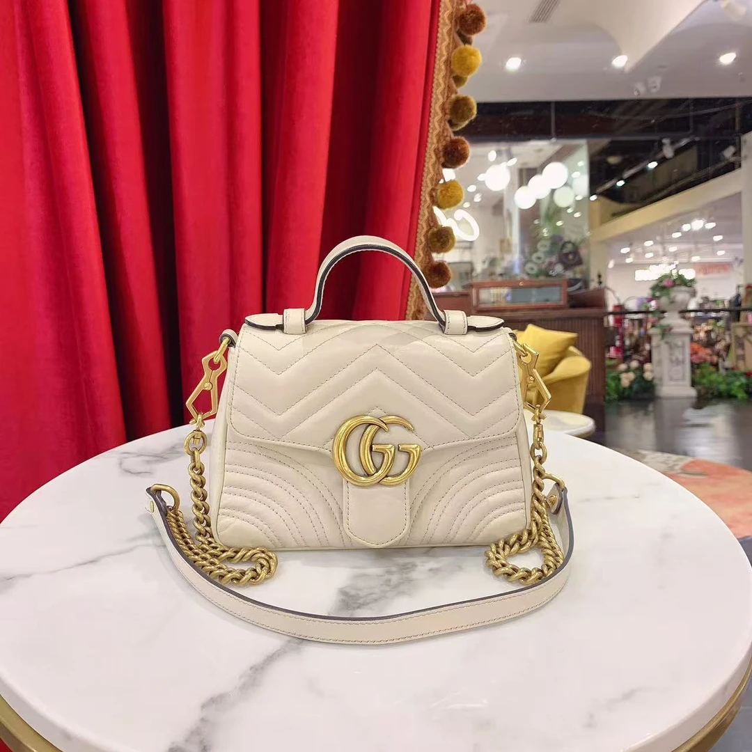 95新 GUCCI/古驰 GGS马蒙邮差小号白金牛皮单肩包 97696274