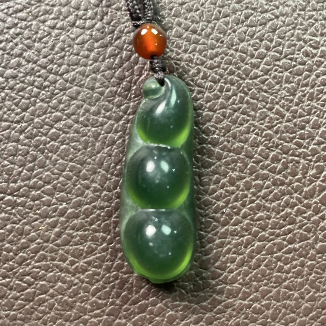 【周总宠粉】天然冰绿蛇纹石玉四季豆