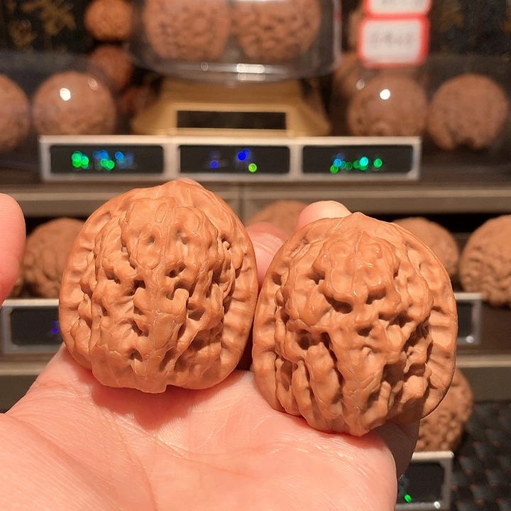 文玩核桃把件霸王38尺