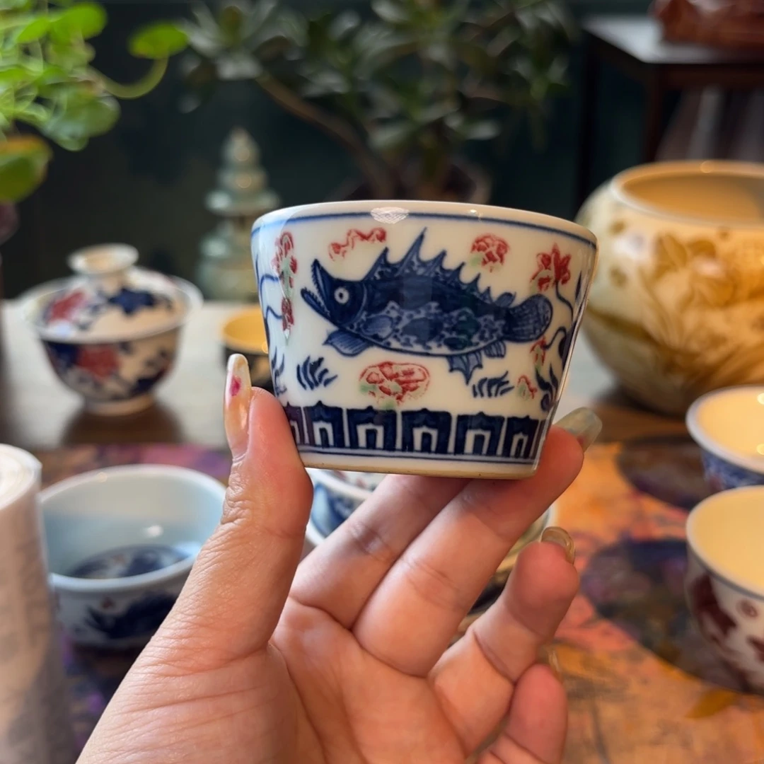 青花釉里红鱼藻小可乐