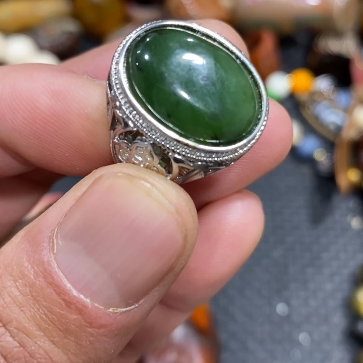 滴血莲花菩提吊坠