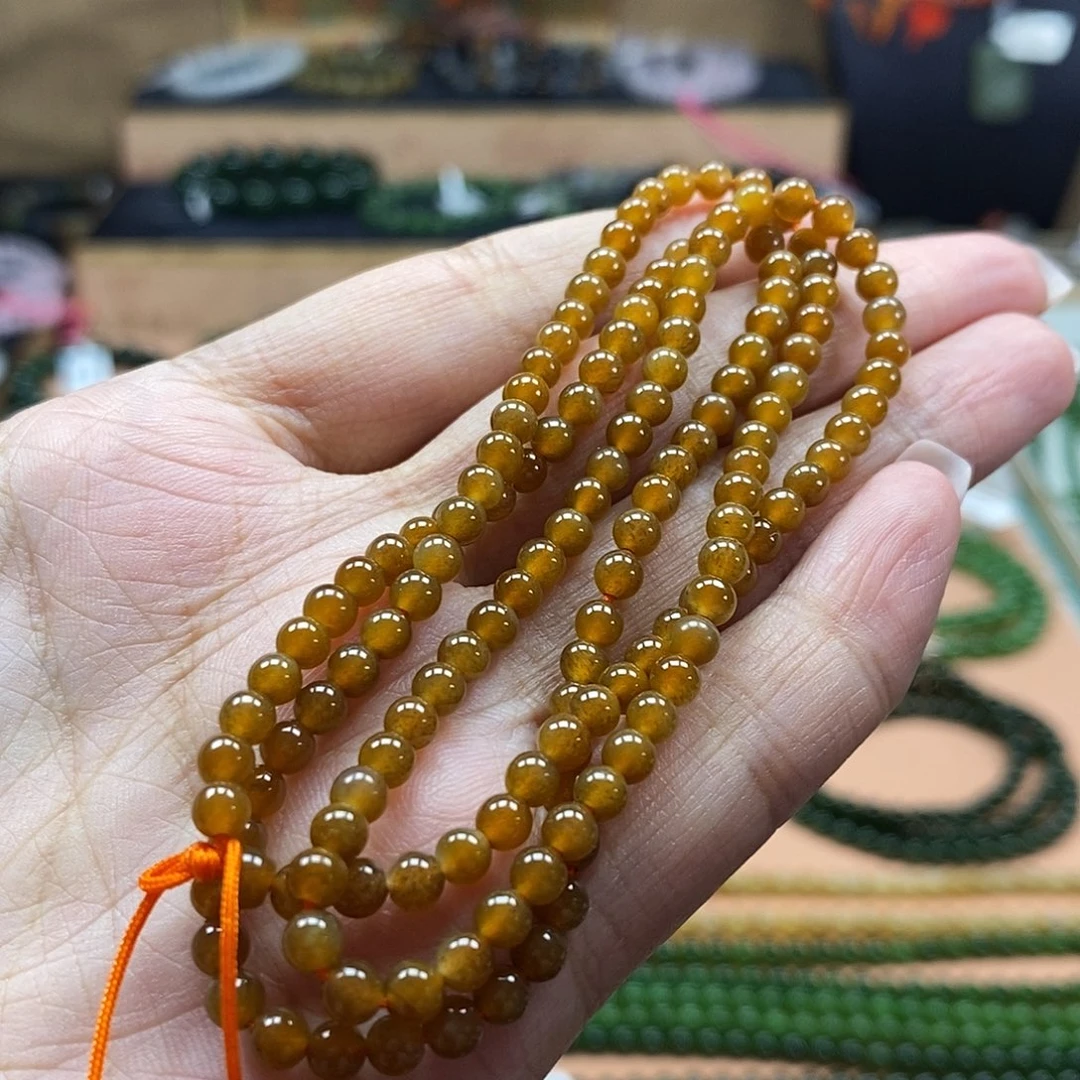 颈饰未镶嵌和田玉（糖玉）4mm