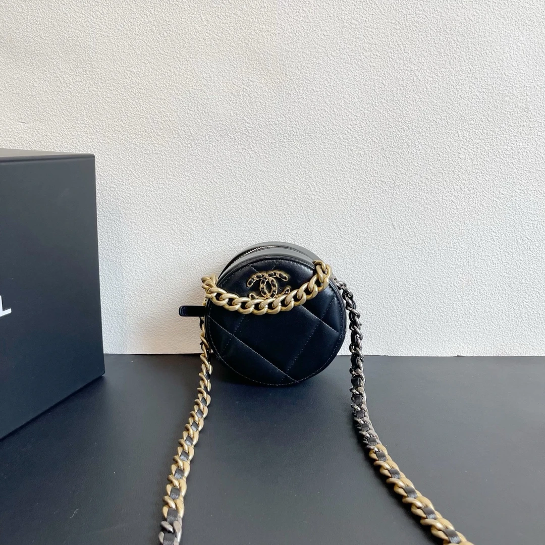 95新 Chanel/香奈儿 99新 奢总管/香奈儿 19bag圆饼包/芯片