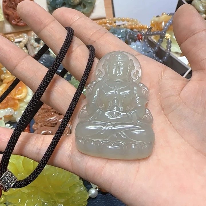 合金蛇纹石玉吊坠