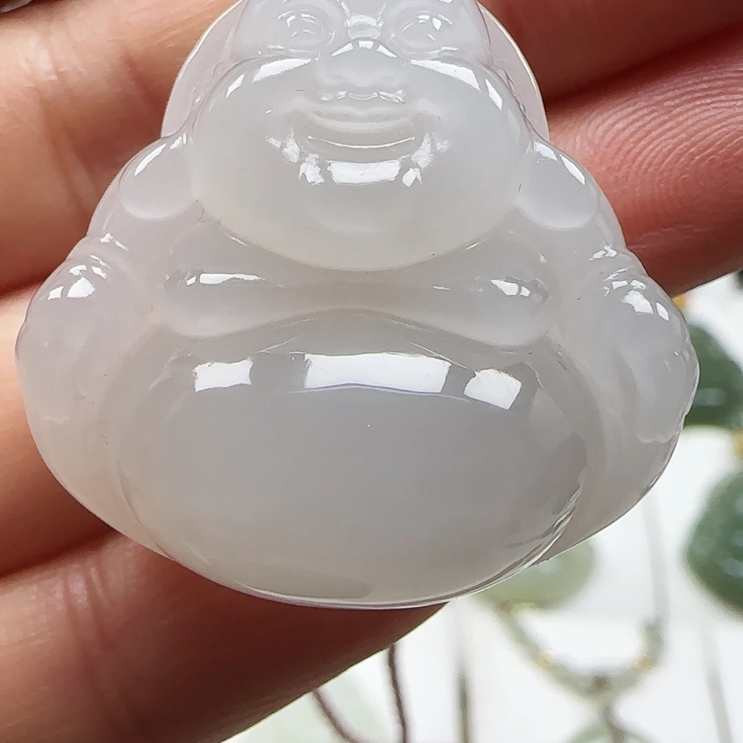 和田玉未镶嵌吊坠(赠链)