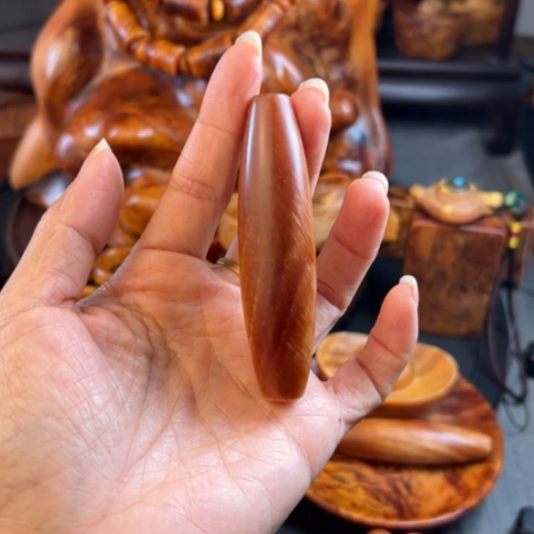 【闪购商品】松木（琥珀木）把件