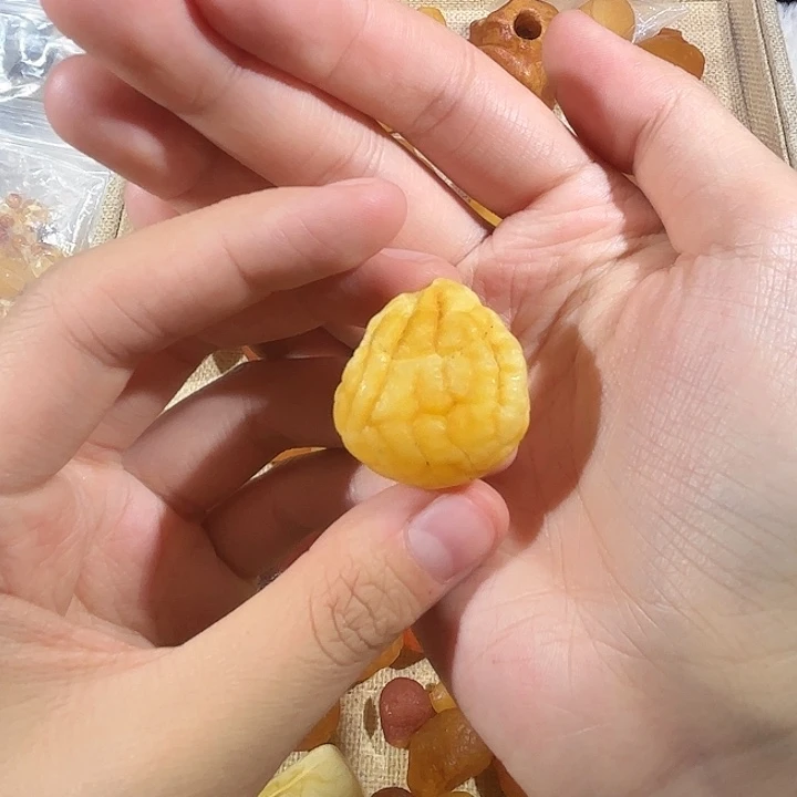 琥珀未镶嵌颈饰蜜蜡海漂单颗