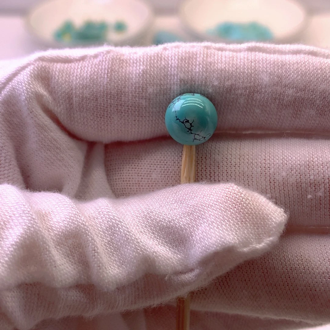 绿松石未镶嵌挂件直径9.3mm