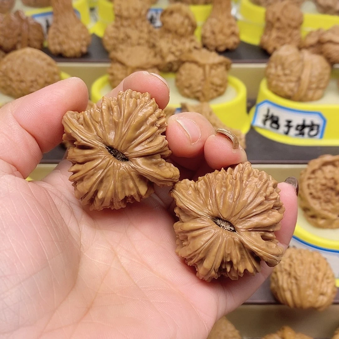 文玩核桃吊坠梦**始楼