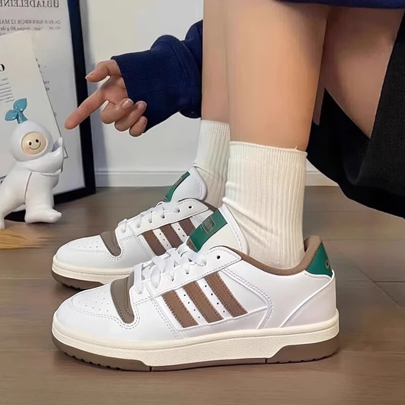【达人专属】阿迪达斯男鞋低帮板鞋女鞋篮球风复古运动休闲鞋JQ5302