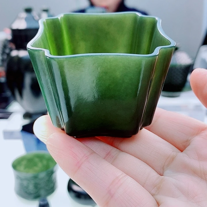 和田玉（青玉）未镶嵌把件微瑕