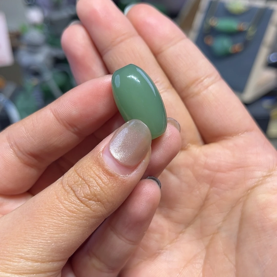 青***G和田玉（碧玉）未镶嵌颈饰