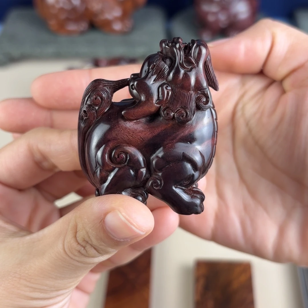 O***1黄花梨/降香黄檀把件