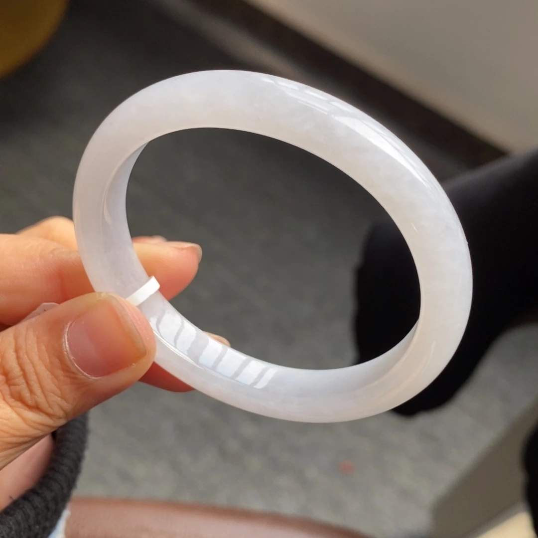 翡翠手镯未镶嵌24号51.3-45.4-9.3-6.4贵妃