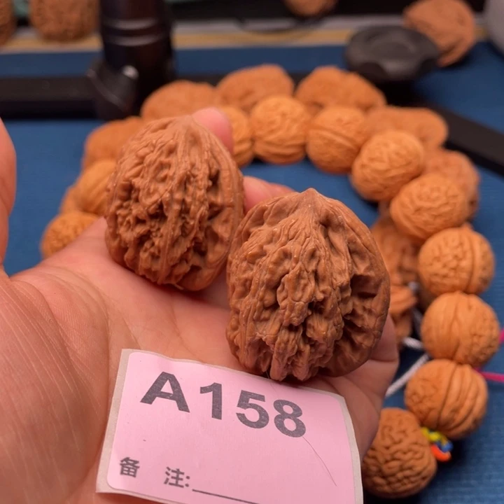 文玩核桃吊坠核桃