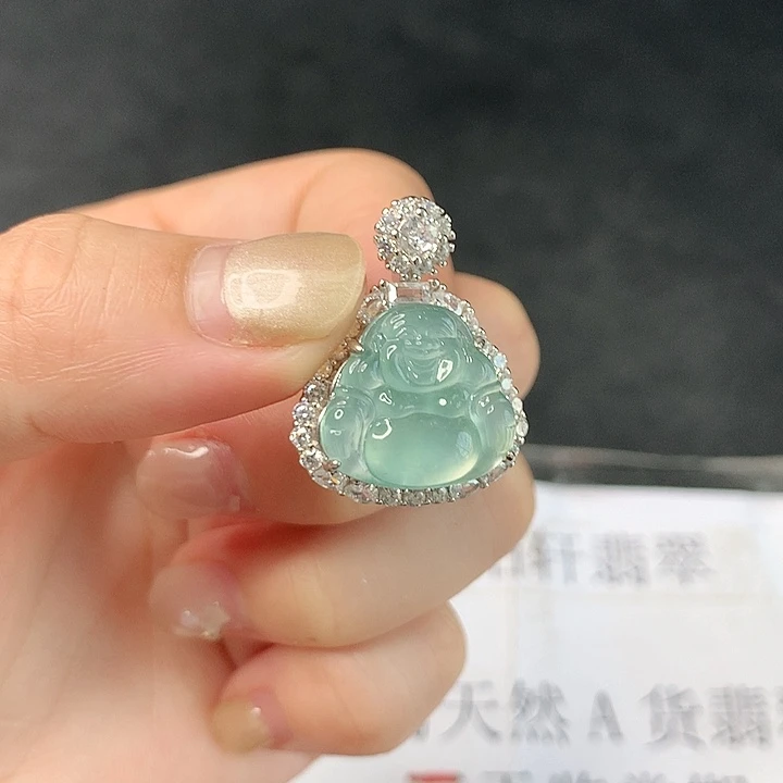 翡翠未镶嵌手镯佛公