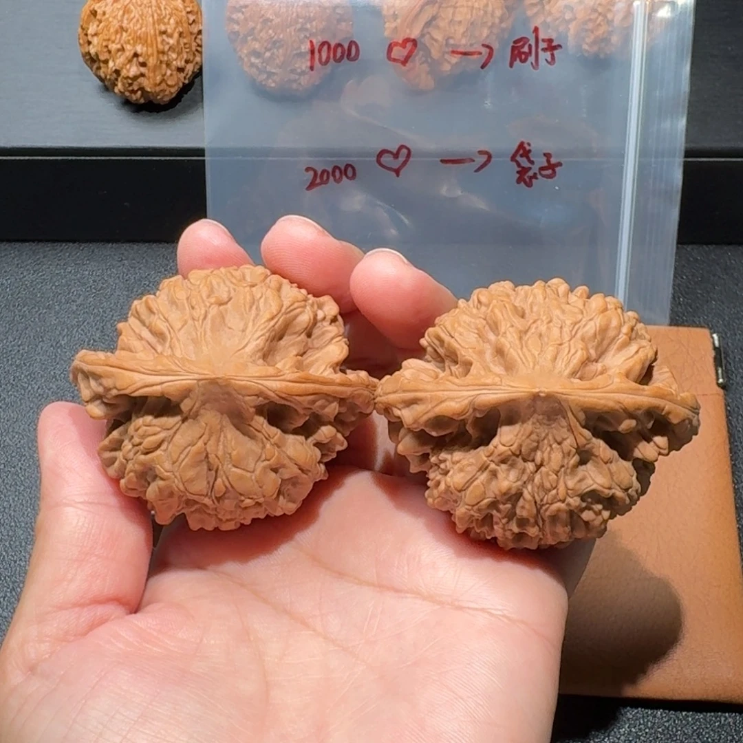 吊坠文玩核桃麒麟纹