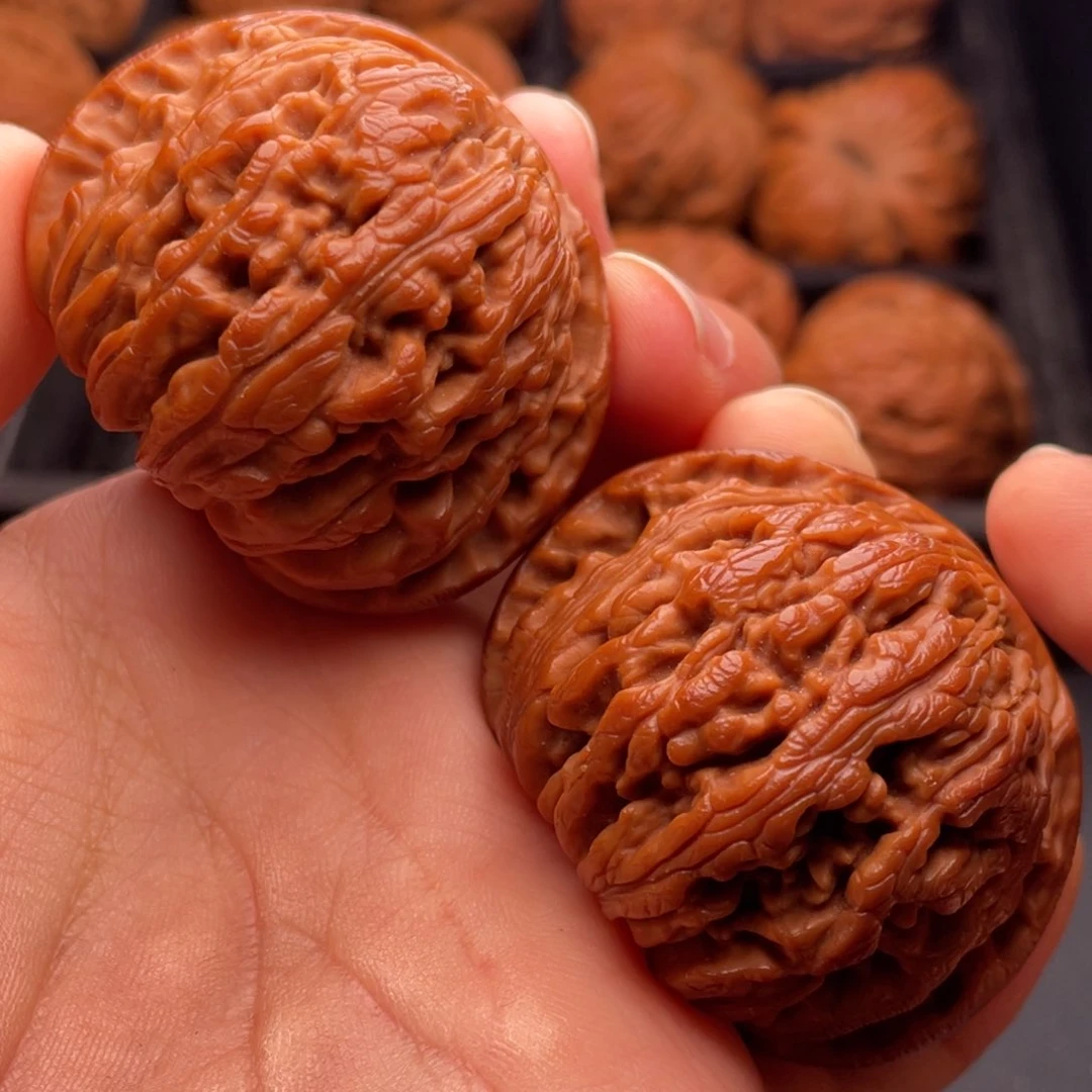 文玩核桃把件秦岭山脉