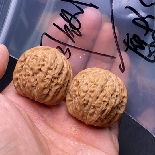 【闪购商品】把件文玩核桃铁锤