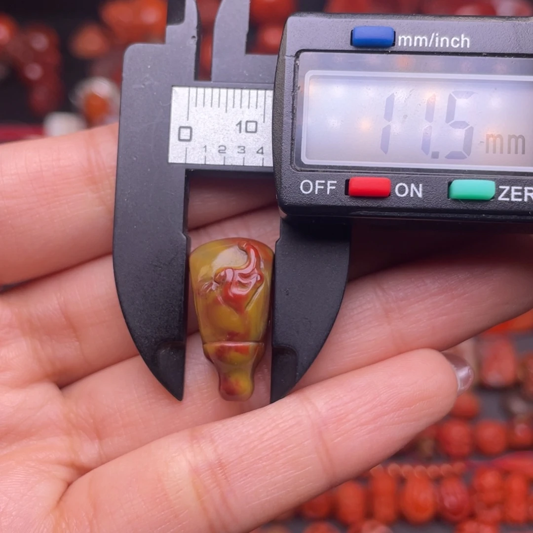 南红玛瑙未镶嵌无相隔片款