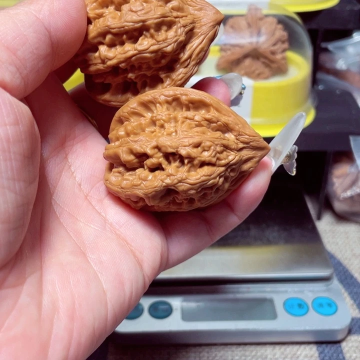 文玩核桃把件喝***P大沽石43