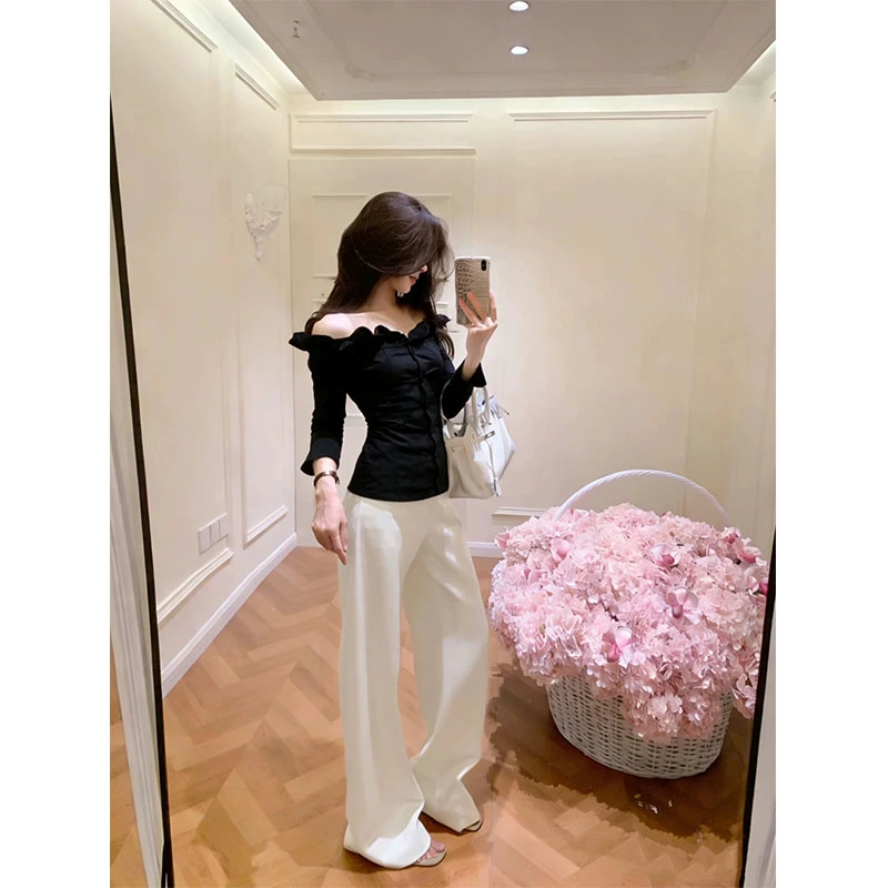 高级感黑色衬衫女装小香风气质一字肩设计感收腰上衣宽松显瘦裤子