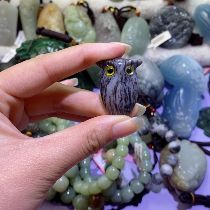 和田玉边角料未镶嵌