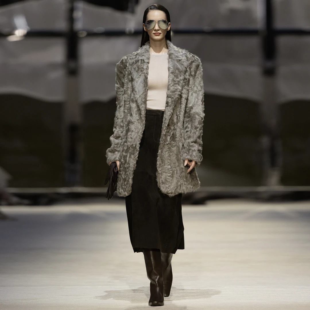 SIQIYOUNG【LOOK30】芬兰暮光系列-小湖羊皮毛一体西装外套