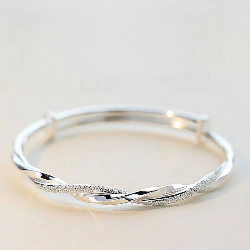 莫比乌斯手镯磨砂推拉手镯2025新款小众简约百搭时尚实心气质素款