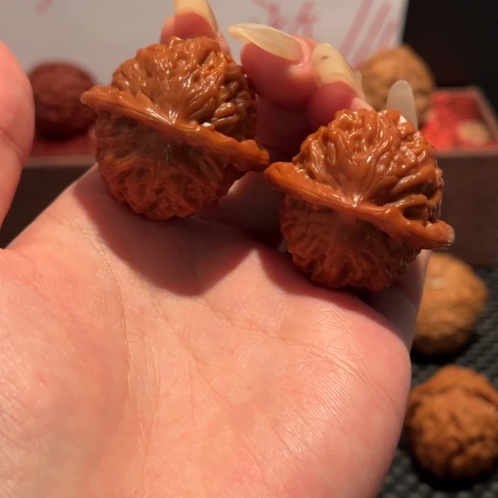 吊坠文玩核桃瓷娃娃