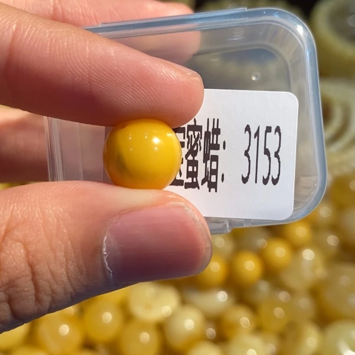 琥珀未镶嵌珠宝奇石3153