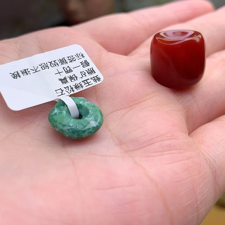 老***啊未镶嵌原矿玛瑙/玉髓