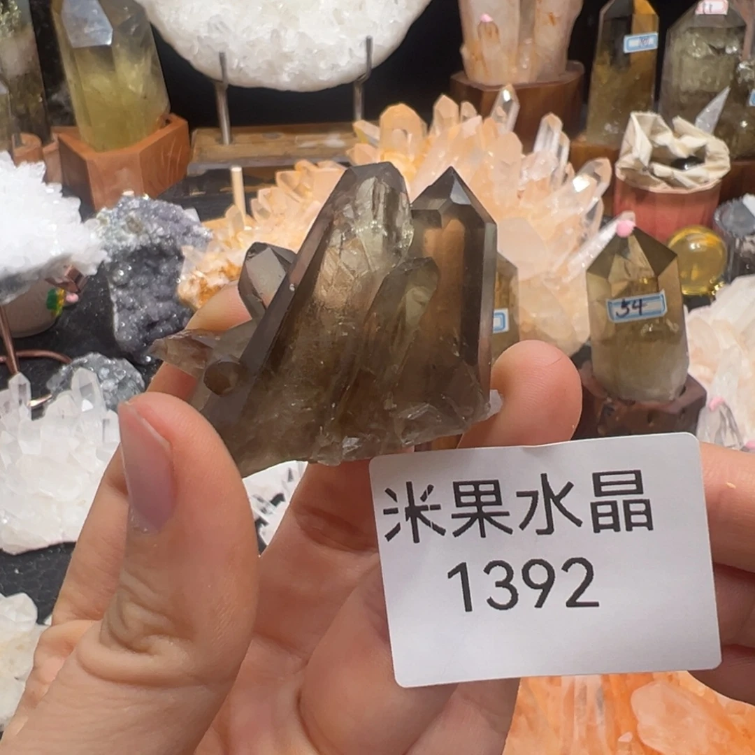 珠宝半成品水晶未镶嵌