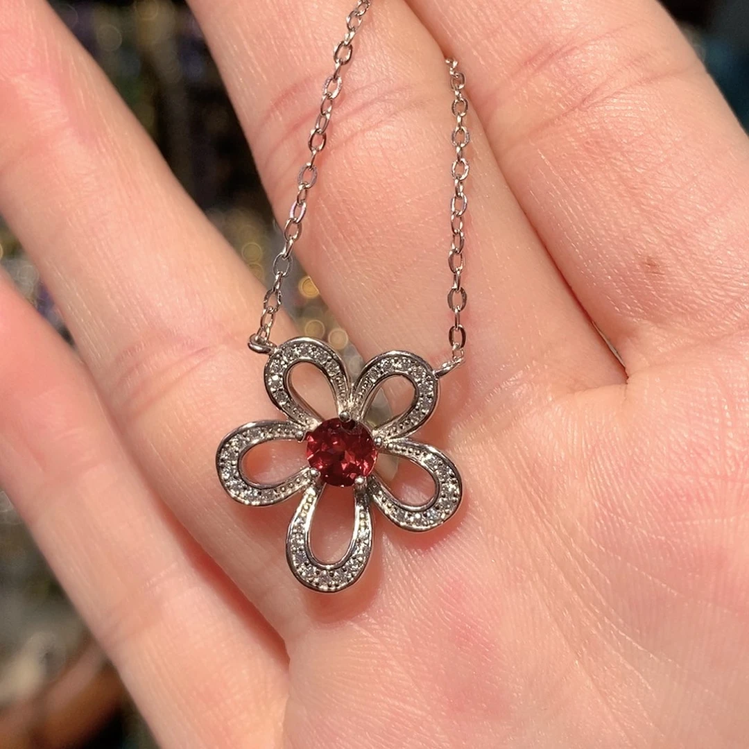 颈饰银S925镶嵌石榴石福利款