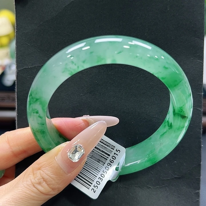 石英质玉（非洲翠）未镶嵌手镯59-69