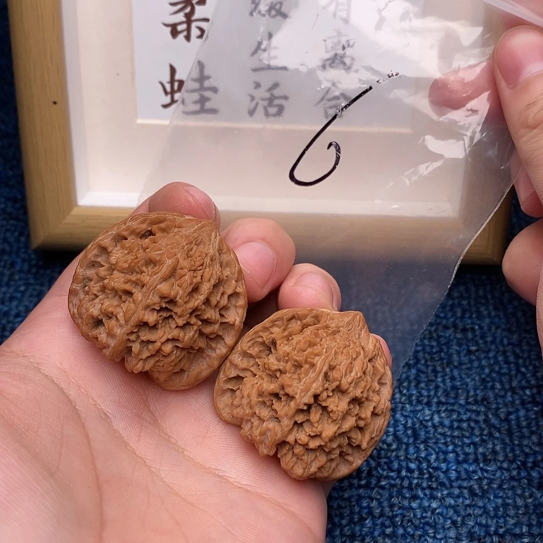文玩核桃把件满天星39尺全品，