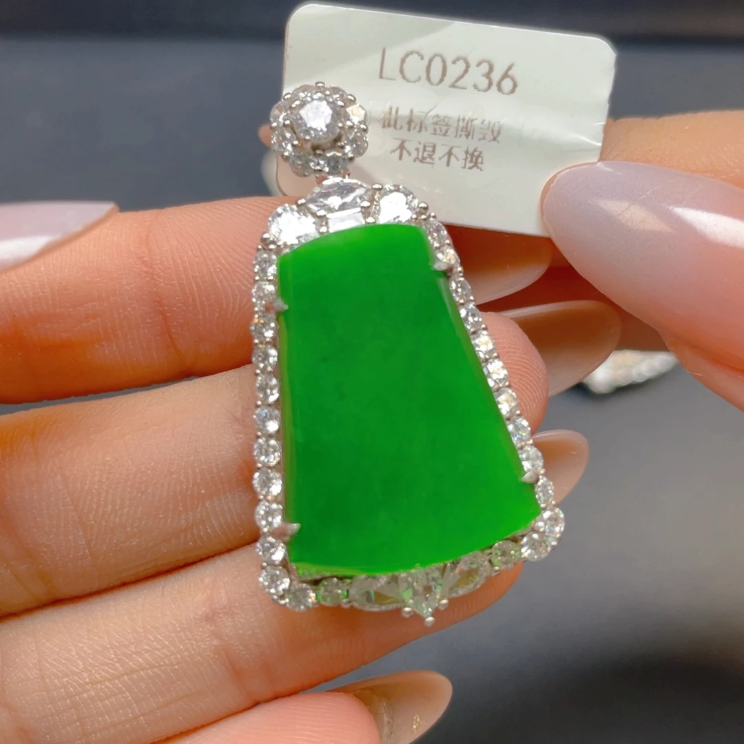 【闪购商品】颈饰银S925镶嵌翡翠翡翠