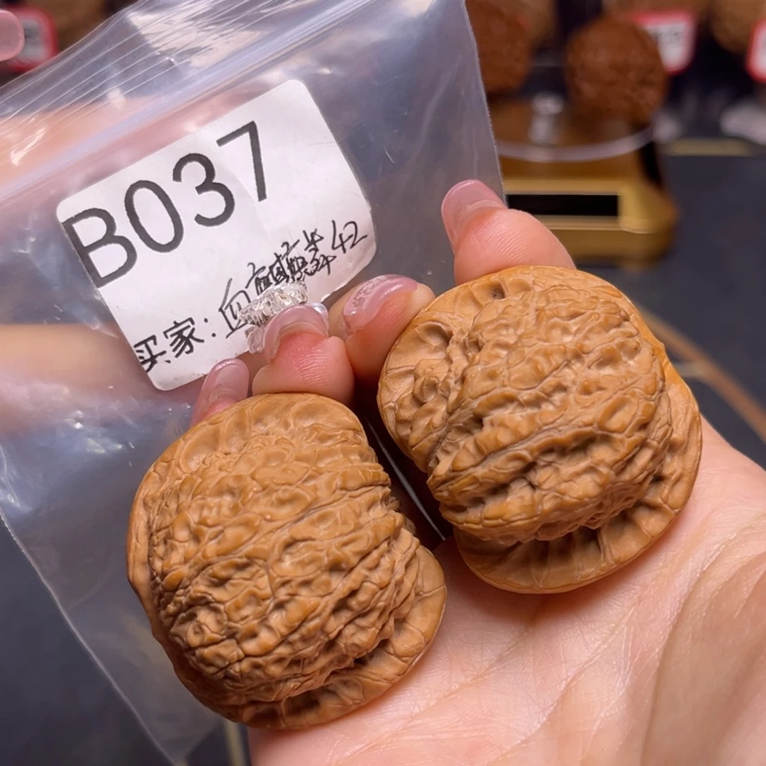吊坠文玩核桃血麒麟42
