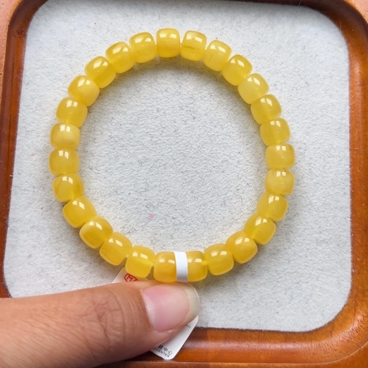 琥珀未镶嵌珠宝奇石M250号8+鸡油红