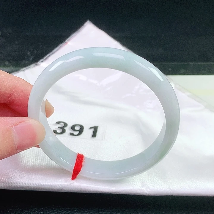 未镶嵌手镯翡翠391