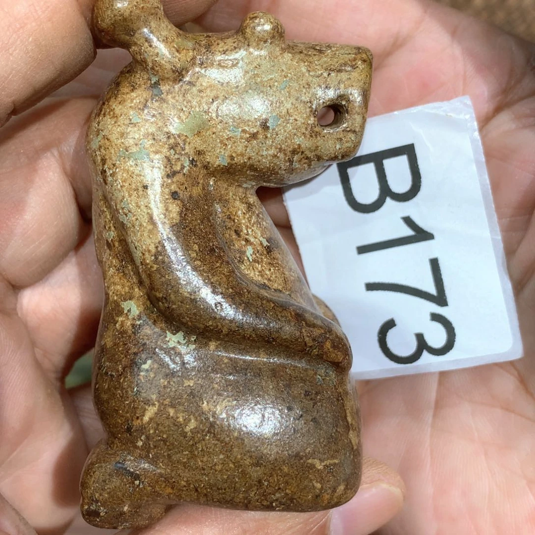 未镶嵌和田玉挂件