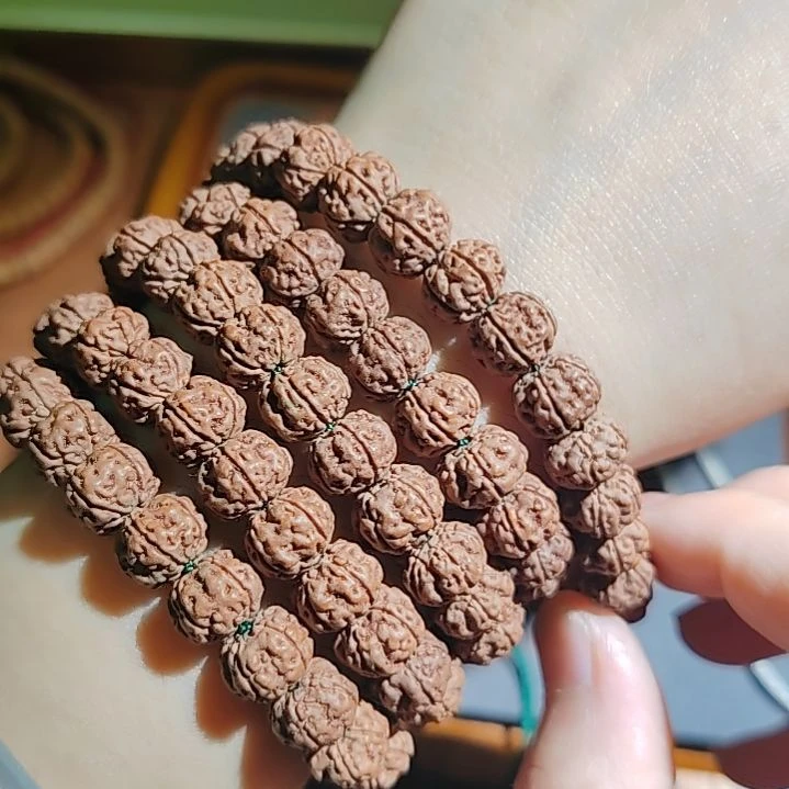 风***文玩核桃吊坠108老树王