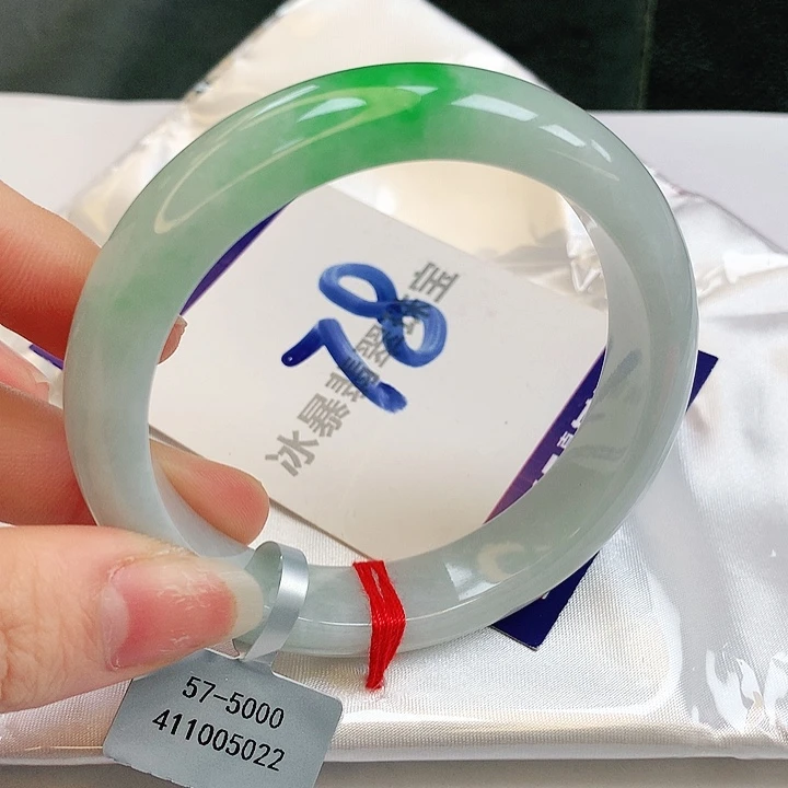 翡翠手镯未镶嵌缅甸天然a货翡翠