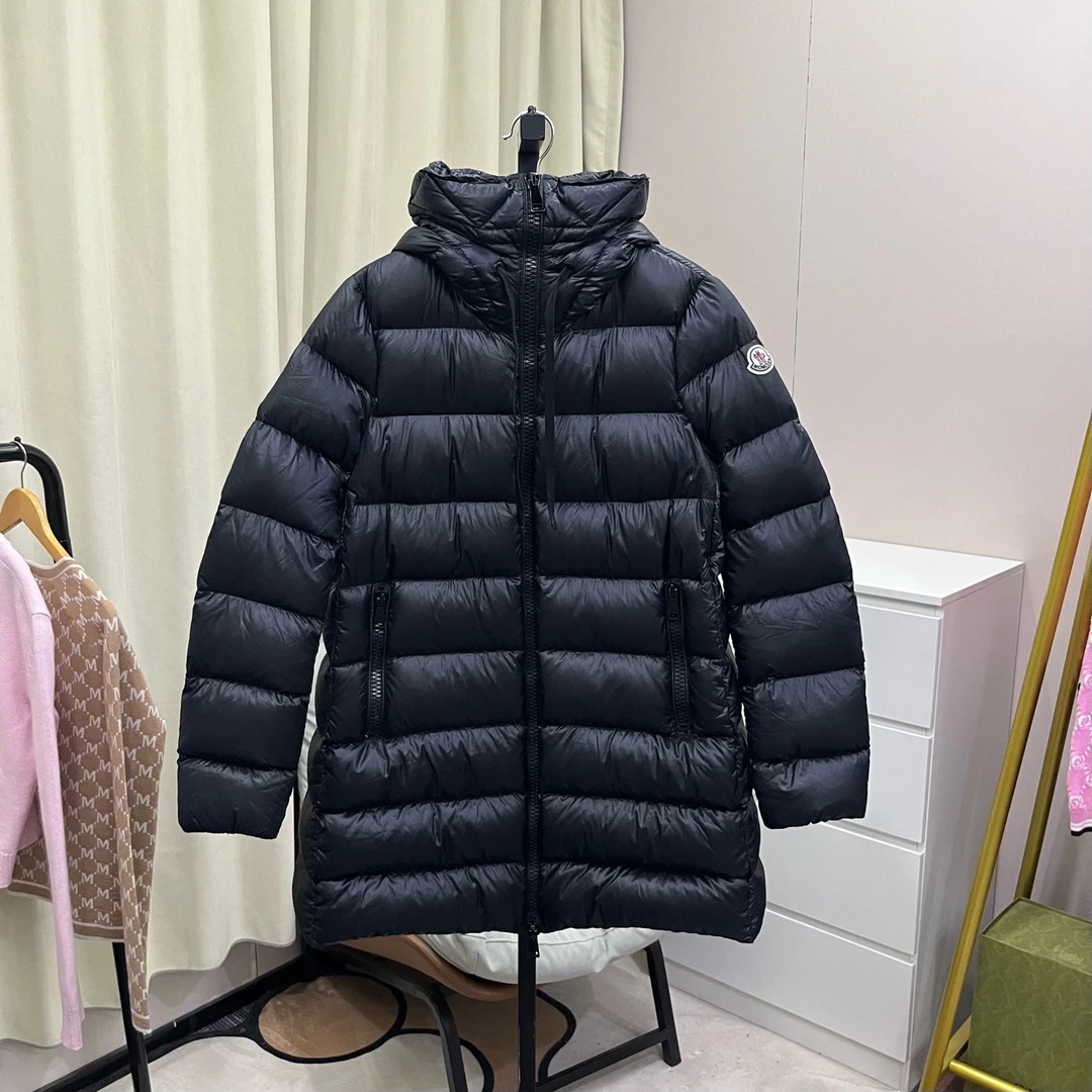 99新 MONCLER 蒙口 黑色suye羽绒服 3码 98新