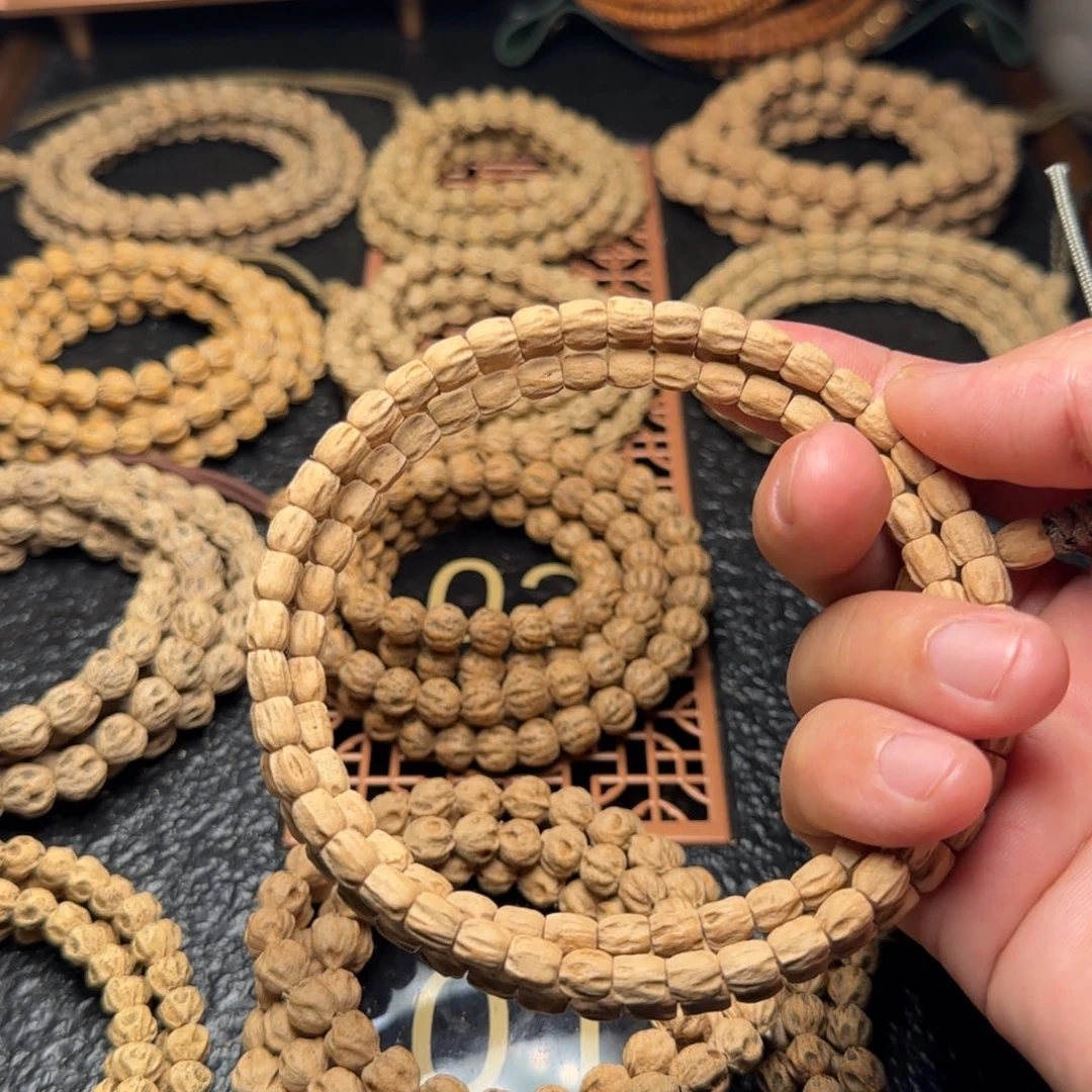 小***吗柏香籽/百香籽吊坠