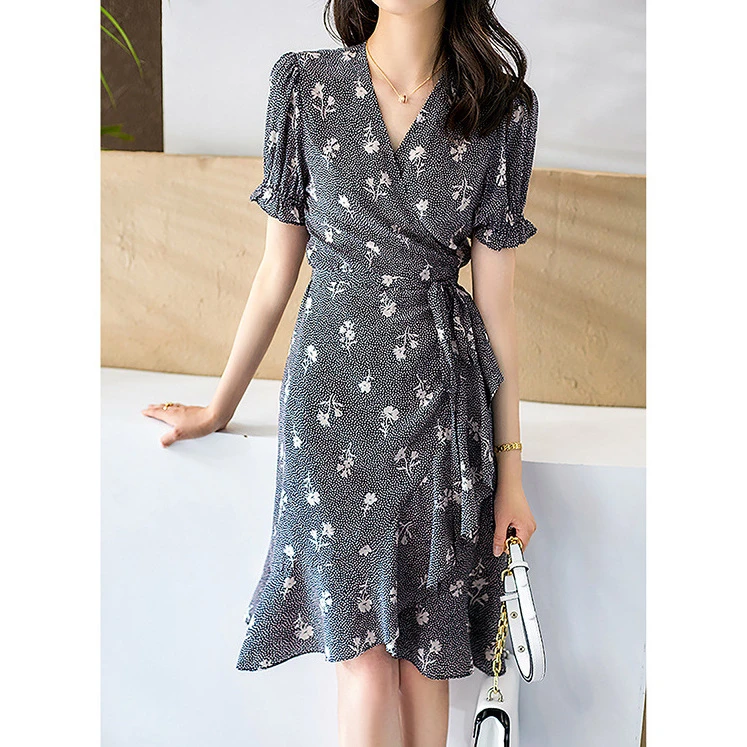 法式优雅春季碎花真丝连衣裙高腰鱼尾长裙气质桑蚕丝夏季显瘦时尚