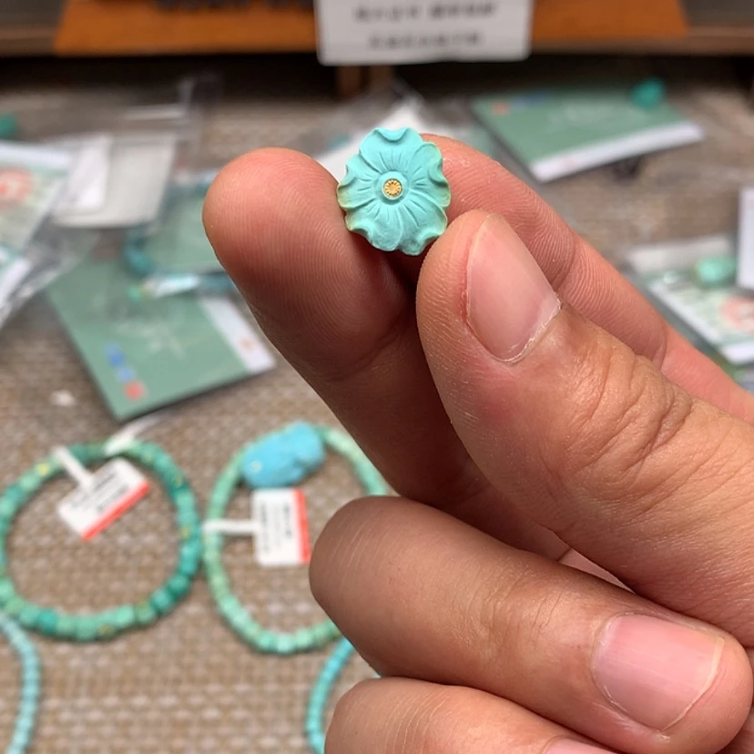 【闪购商品】绿松石未镶嵌颈饰27