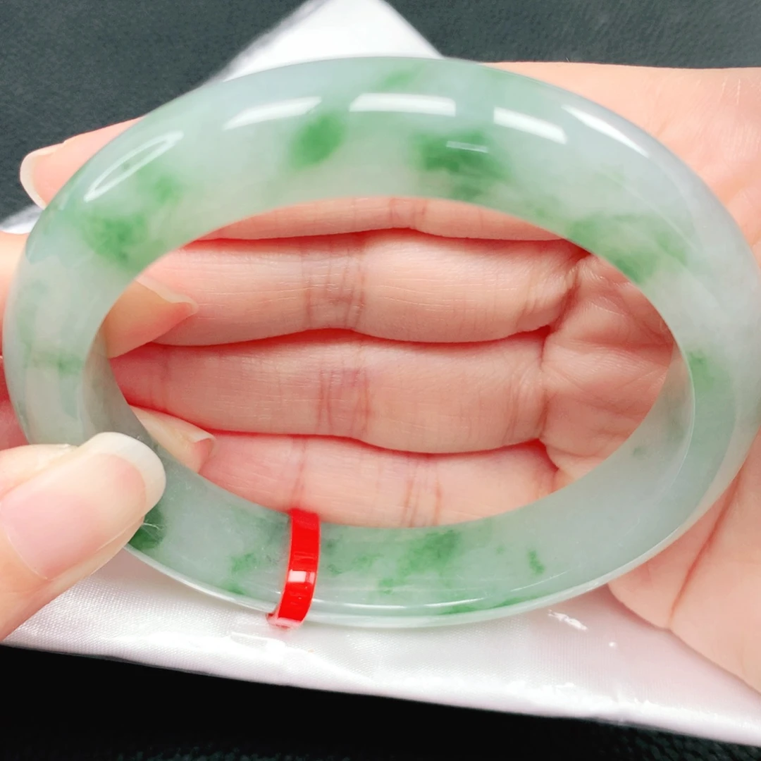 翡翠未镶嵌手镯60圈