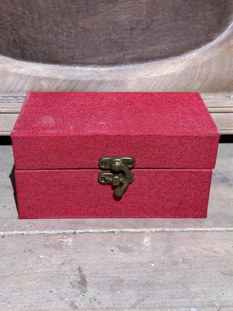 X37-特色手工艺(多样性发货)（现代工艺品）