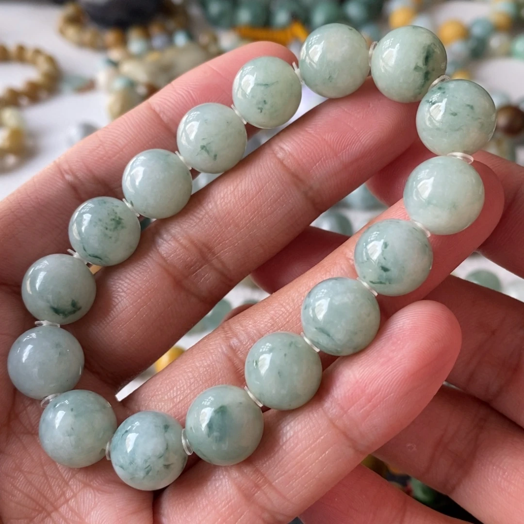 翡翠未镶嵌手链飘花